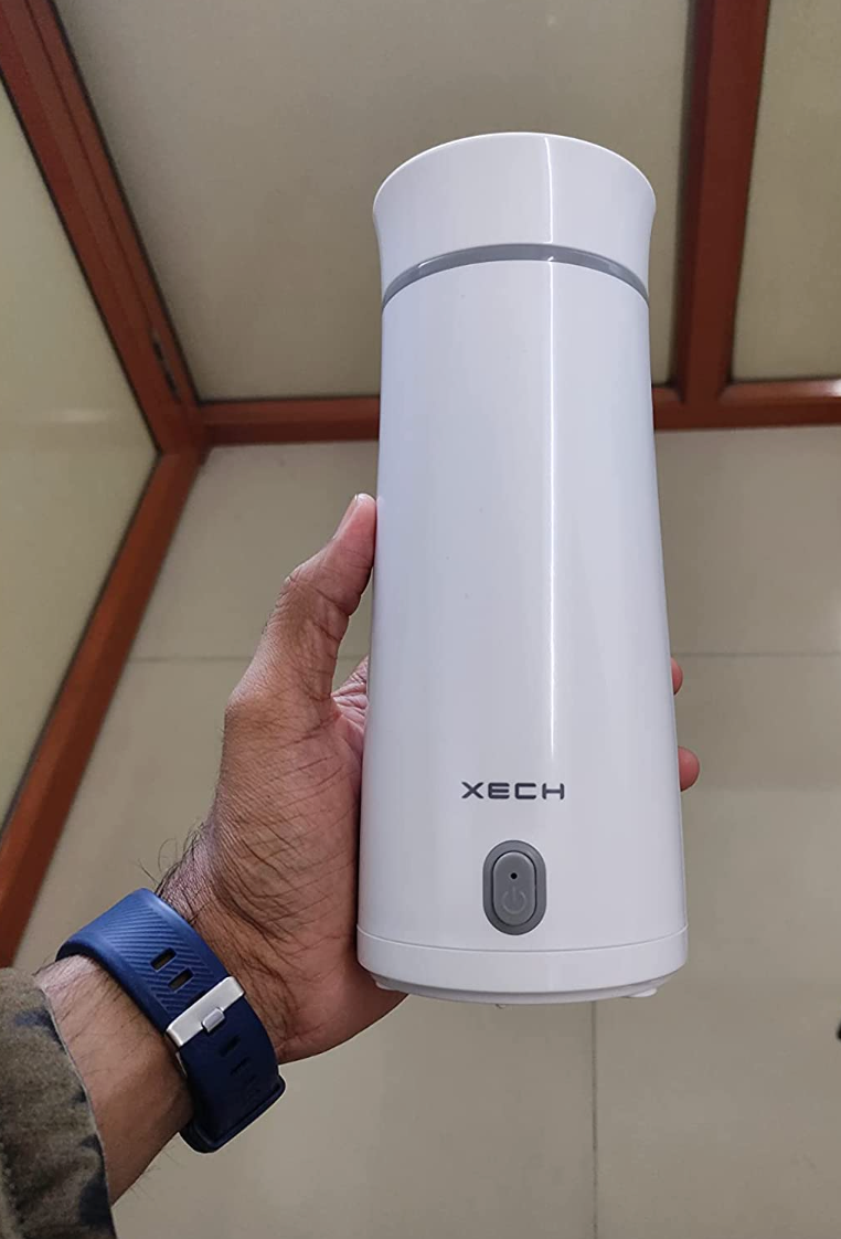 https://xech.com/cdn/shop/files/XECH_India_s_best_electric_kettles_brands_Unique_Amazon_finds_Best_Travel_Accessories_Must_Have_item_for_travelling_Yash_P.png?v=1682336144&width=1420